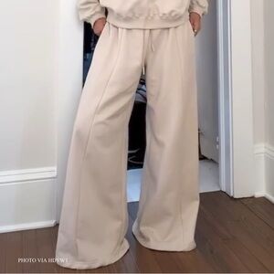 HDYWT Wide-Leg Sweatpants for Sale!